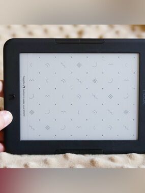 Barnes & Noble Nook eReader with Black Bezel